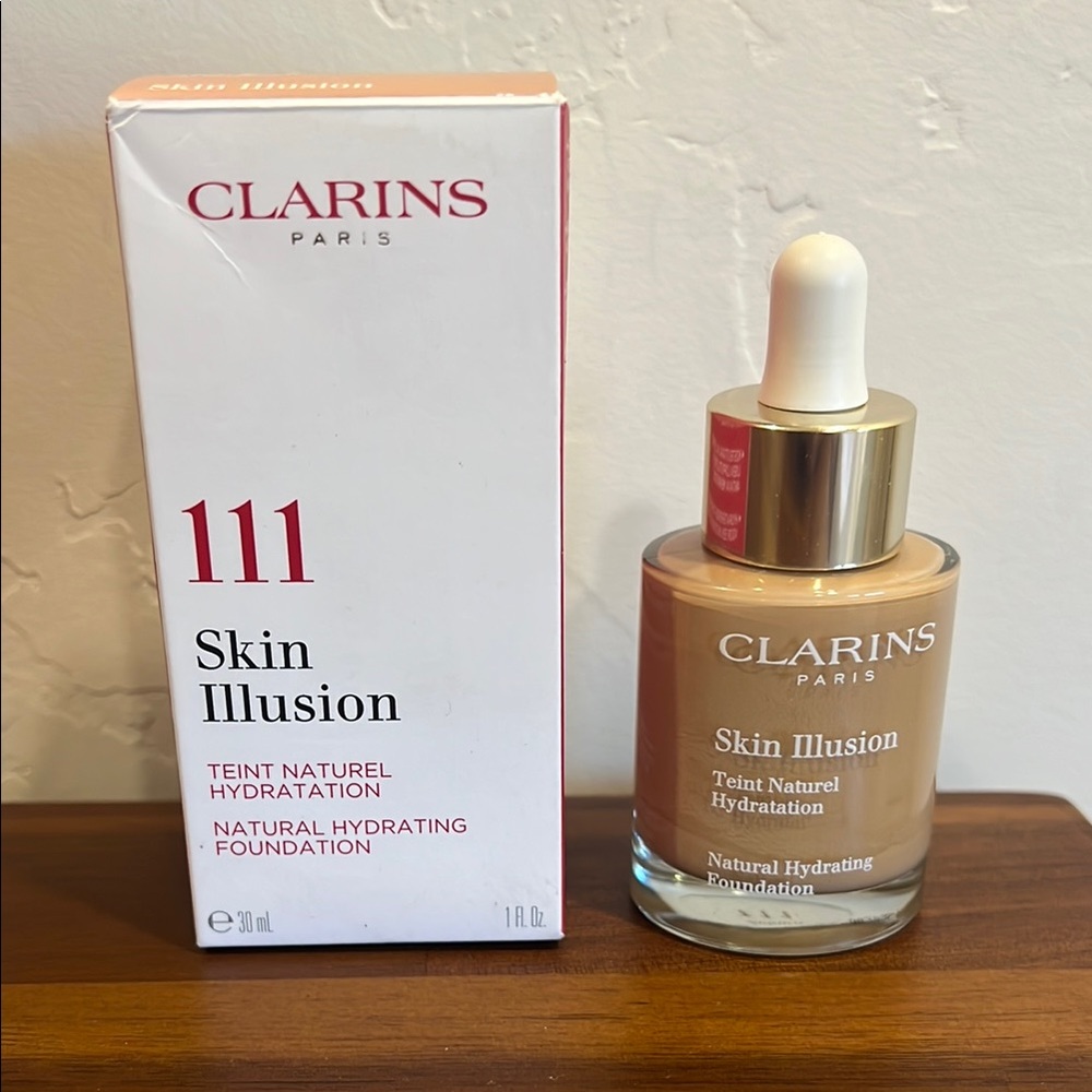 Clarins Skin Illusion Foundation -111 Auburn